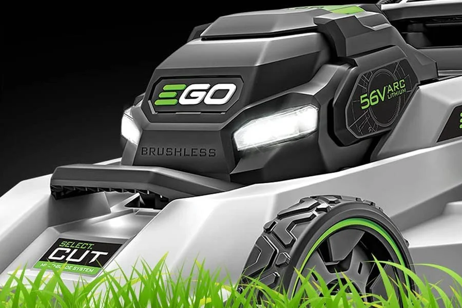 electric self propelled lawn mowers